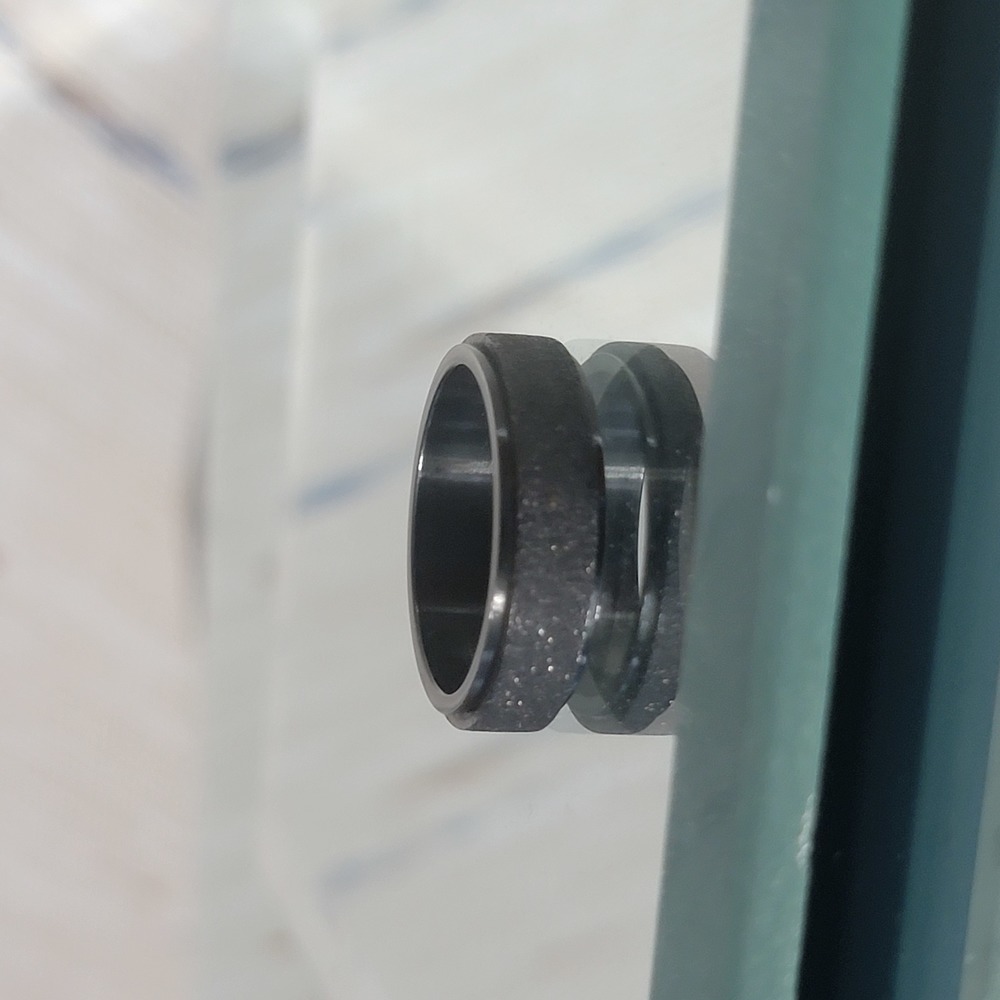 Ring | Spinner | Black | Size 7 | Stainless Steel